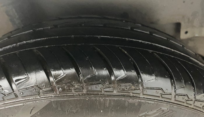 2015 Honda City 1.5L I-VTEC SV, Petrol, Manual, 51,671 km, Right Rear Tyre Tread