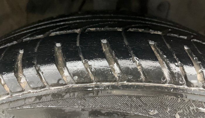 2015 Honda Jazz 1.2L I-VTEC V, Petrol, Manual, 74,435 km, Right Front Tyre Tread