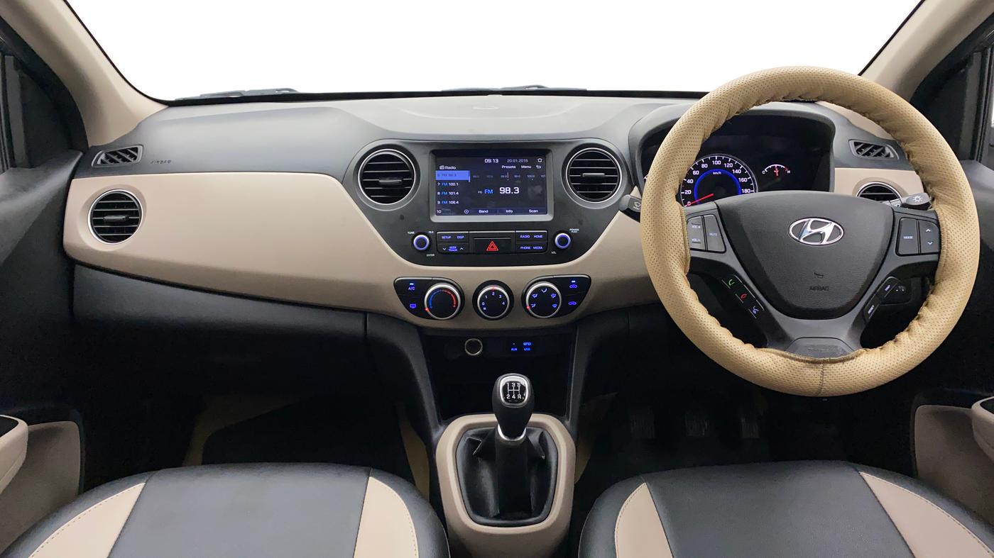 2020 Hyundai Grand i10 SPORTZ 1.2 KAPPA VTVT, Petrol, Manual, 5,750 km, Dashboard