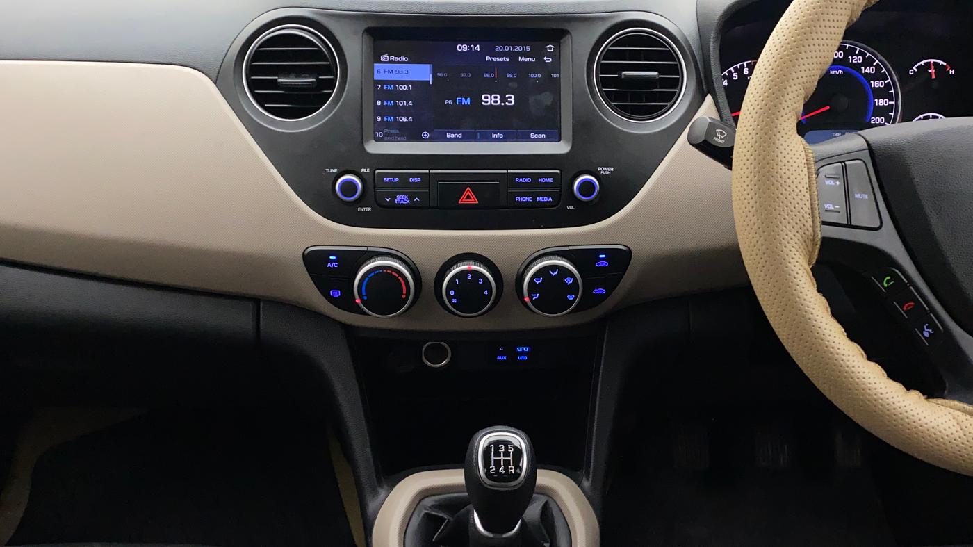 2020 Hyundai Grand i10 SPORTZ 1.2 KAPPA VTVT, Petrol, Manual, 5,750 km, Air Conditioner