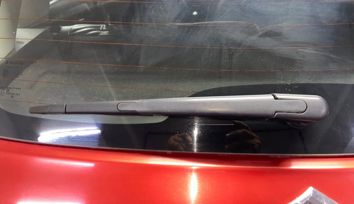 2019 Maruti Vitara Brezza ZDI PLUS, Diesel, Manual, 1,22,521 km, Rear Wiper