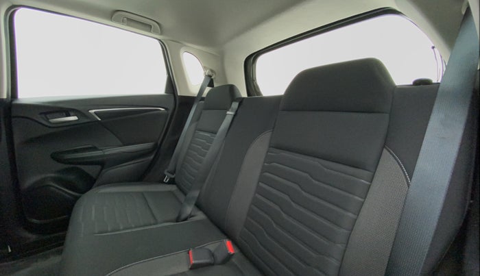 2021 Honda WR-V 1.5 i-DTEC VX MT, Diesel, Manual, 16,075 km, Right Side Rear Door Cabin