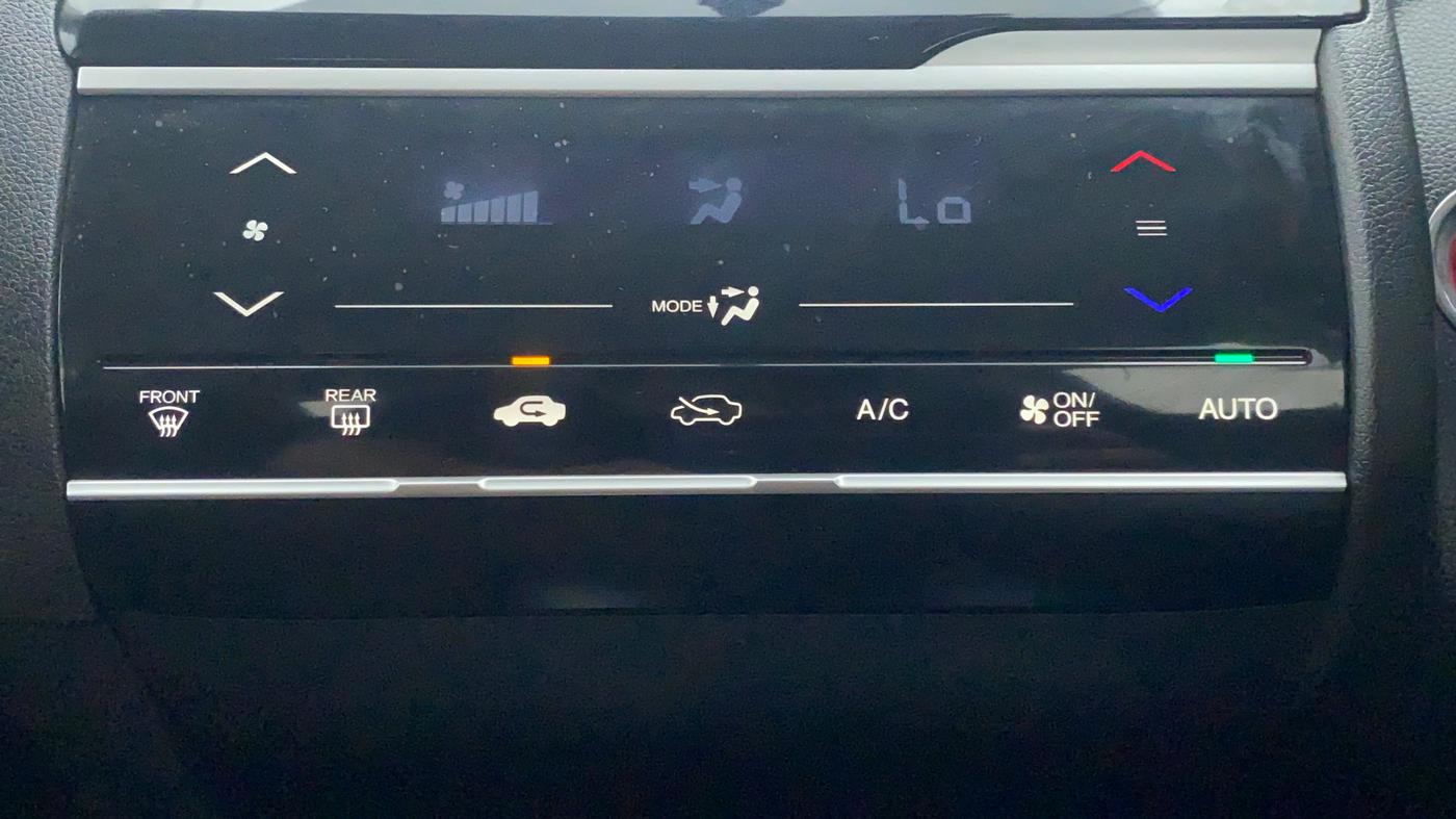 2021 Honda WR-V 1.5 i-DTEC VX MT, Diesel, Manual, 16,075 km, Automatic Climate Control