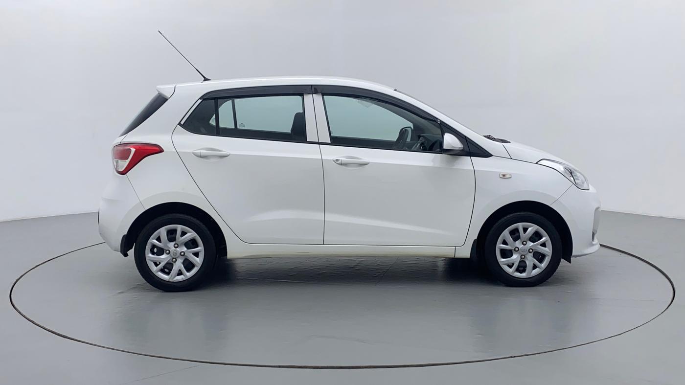 2018 Hyundai Grand i10 MAGNA 1.2 KAPPA VTVT, Petrol, Manual, 13,679 km, Right Side