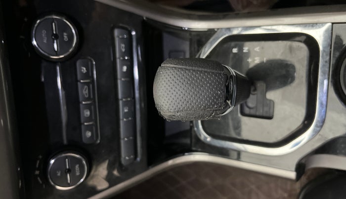 2018 Tata NEXON XZA PLUS PETROL, Petrol, Automatic, 29,932 km, Gear Lever