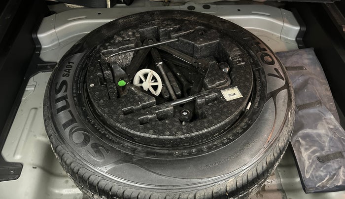 2016 Hyundai Creta SX PLUS 1.6 PETROL, Petrol, Manual, 54,135 km, Spare Tyre