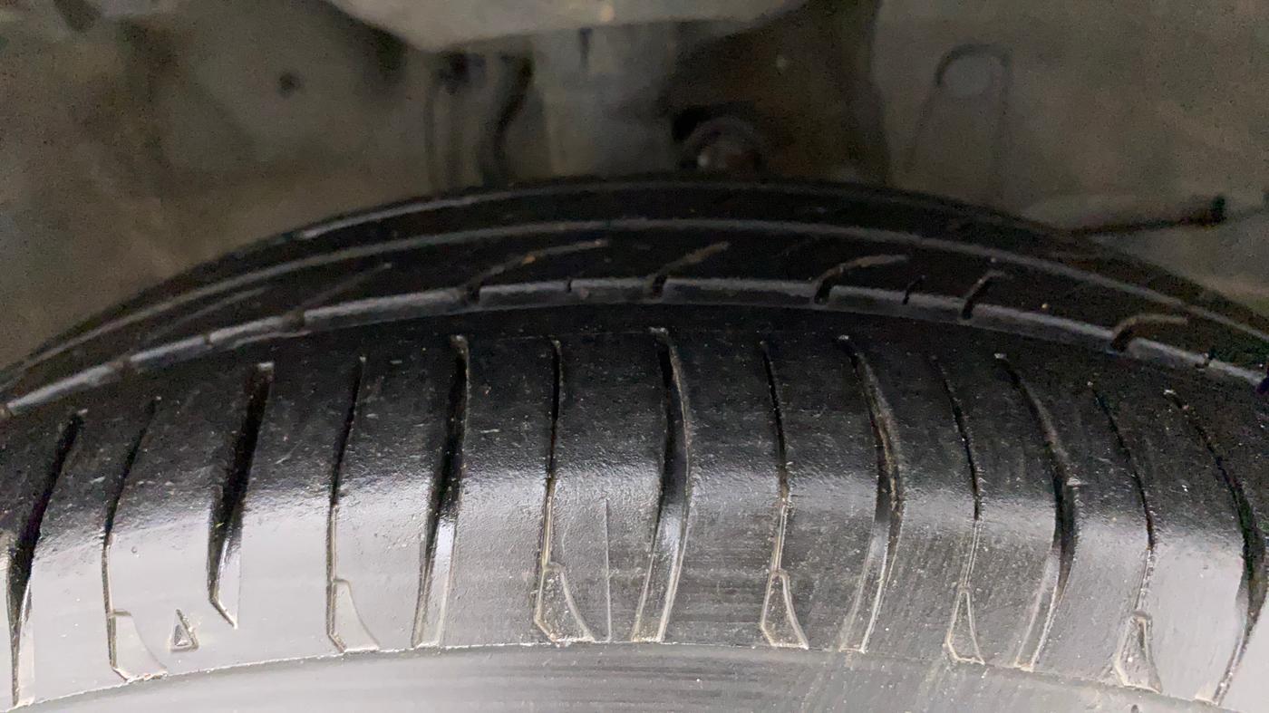 2019 Honda Jazz 1.2L I-VTEC VX CVT, Petrol, Automatic, 72,184 km, Right Front Tyre Tread