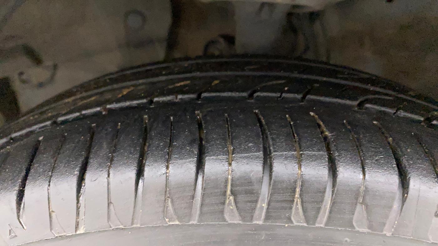2019 Honda Jazz 1.2L I-VTEC VX CVT, Petrol, Automatic, 72,184 km, Left Front Tyre Tread