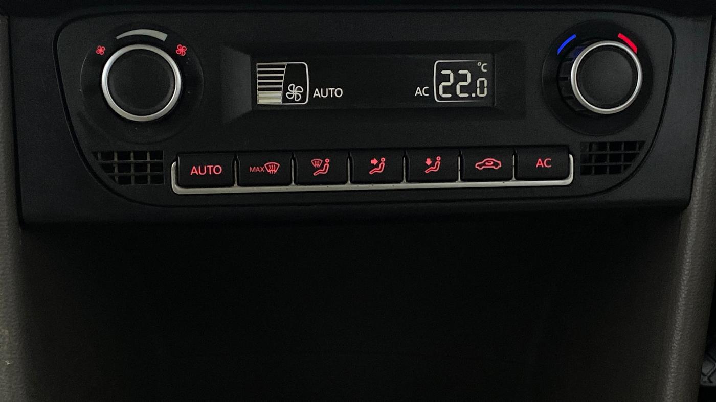 2012 Volkswagen Vento HIGHLINE DIESEL, Diesel, Manual, 54,121 km, Automatic Climate Control