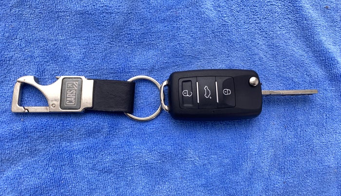 2012 Volkswagen Vento HIGHLINE DIESEL, Diesel, Manual, 54,121 km, Key Close Up