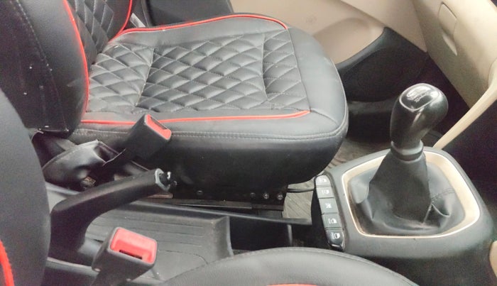 2019 Hyundai NEW SANTRO SPORTZ CNG, CNG, Manual, 1,07,083 km, Gear Lever