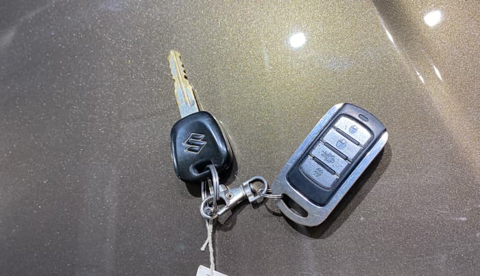 2013 Maruti Wagon R 1.0 LXI, Petrol, Manual, 35,260 km, Key Close Up