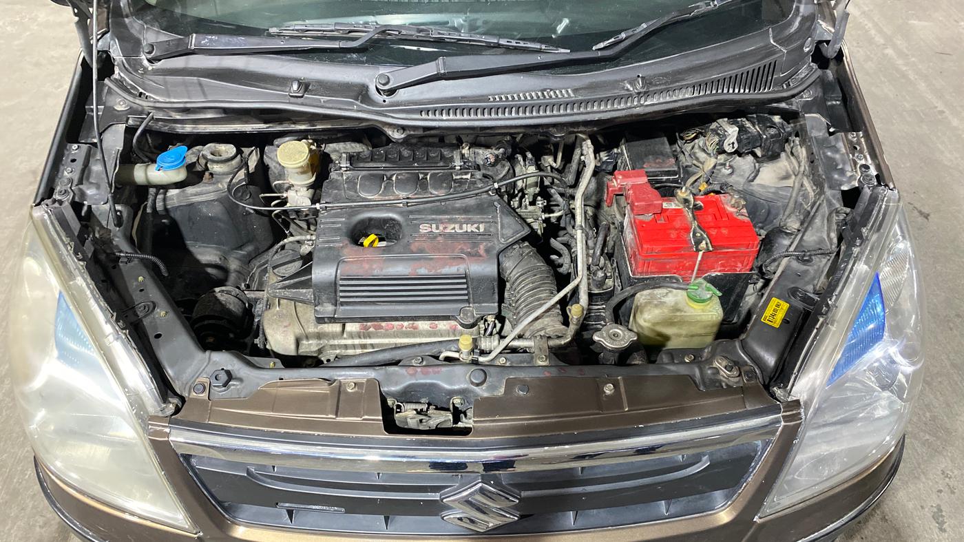 2013 Maruti Wagon R 1.0 LXI, Petrol, Manual, 35,260 km, Engine View