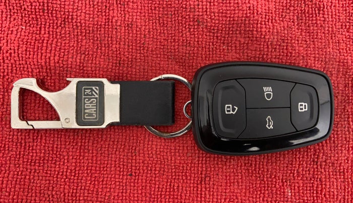 2017 Tata NEXON XZ+ 1.2, Petrol, Manual, 12,429 km, Key Close Up