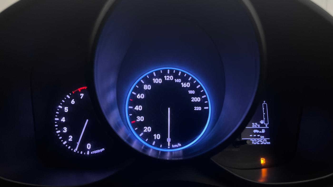 2021 Hyundai VENUE SX 1.0 TURBO, Petrol, Manual, 70,230 km, Odometer Image