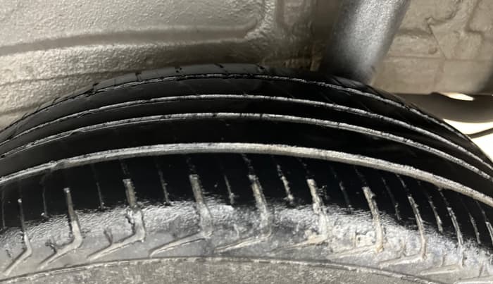 2020 Maruti New Wagon-R LXI CNG 1.0, CNG, Manual, 76,877 km, Left Rear Tyre Tread