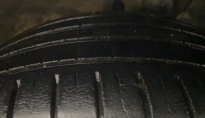 2021 Toyota Glanza G CVT, Petrol, Automatic, 54,947 km, Right Front Tyre Tread