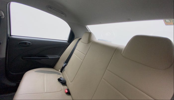 2013 Toyota Etios G, Petrol, Manual, 22,463 km, Right Side Rear Door Cabin