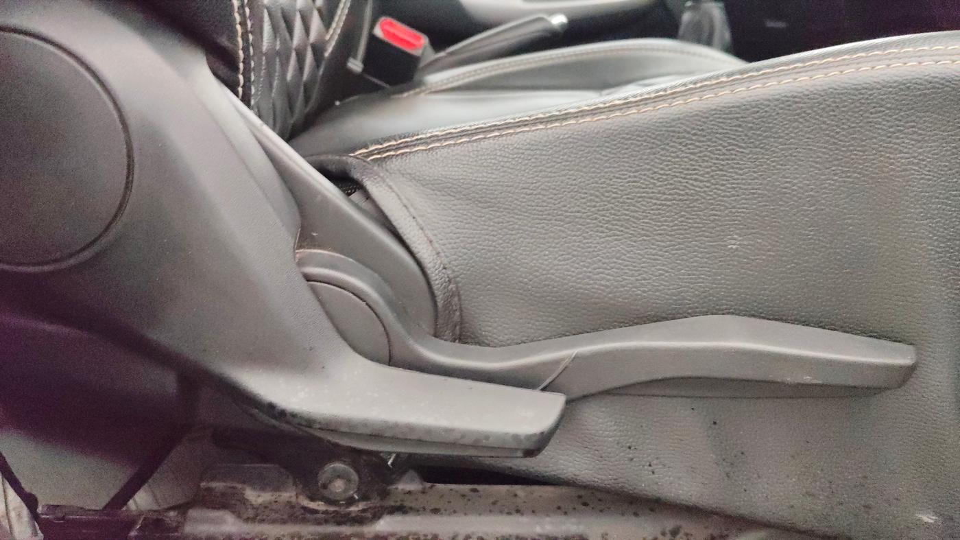 2021 Maruti Baleno ZETA PETROL 1.2, Petrol, Manual, 57,753 km, Driver Side Adjustment Panel