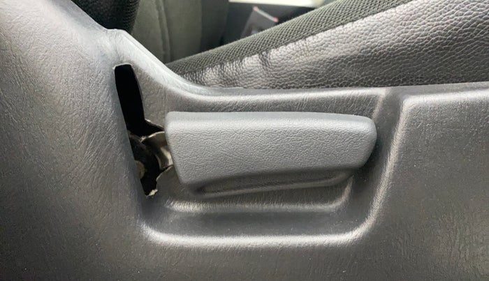 2016 Maruti Alto K10 VXI, Petrol, Manual, 30,467 km, Driver Side Adjustment Panel