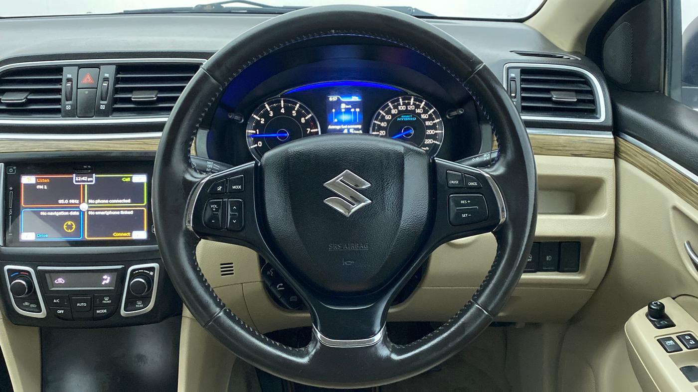 2018 Maruti Ciaz ALPHA 1.5 MT VTVT SHVS, Petrol, Manual, 36,399 km, Steering Wheel Close Up