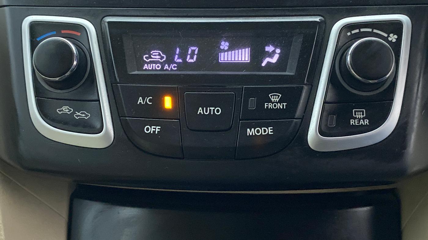 2018 Maruti Ciaz ALPHA 1.5 MT VTVT SHVS, Petrol, Manual, 36,399 km, Automatic Climate Control