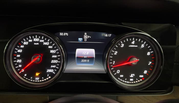 2018 Mercedes Benz E Class E 200 AVANTGARDE, Petrol, Automatic, 32,802 km, Odometer Image