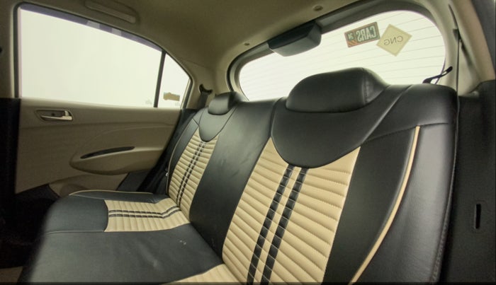 2019 Hyundai NEW SANTRO SPORTZ CNG, CNG, Manual, 89,405 km, Right Side Rear Door Cabin