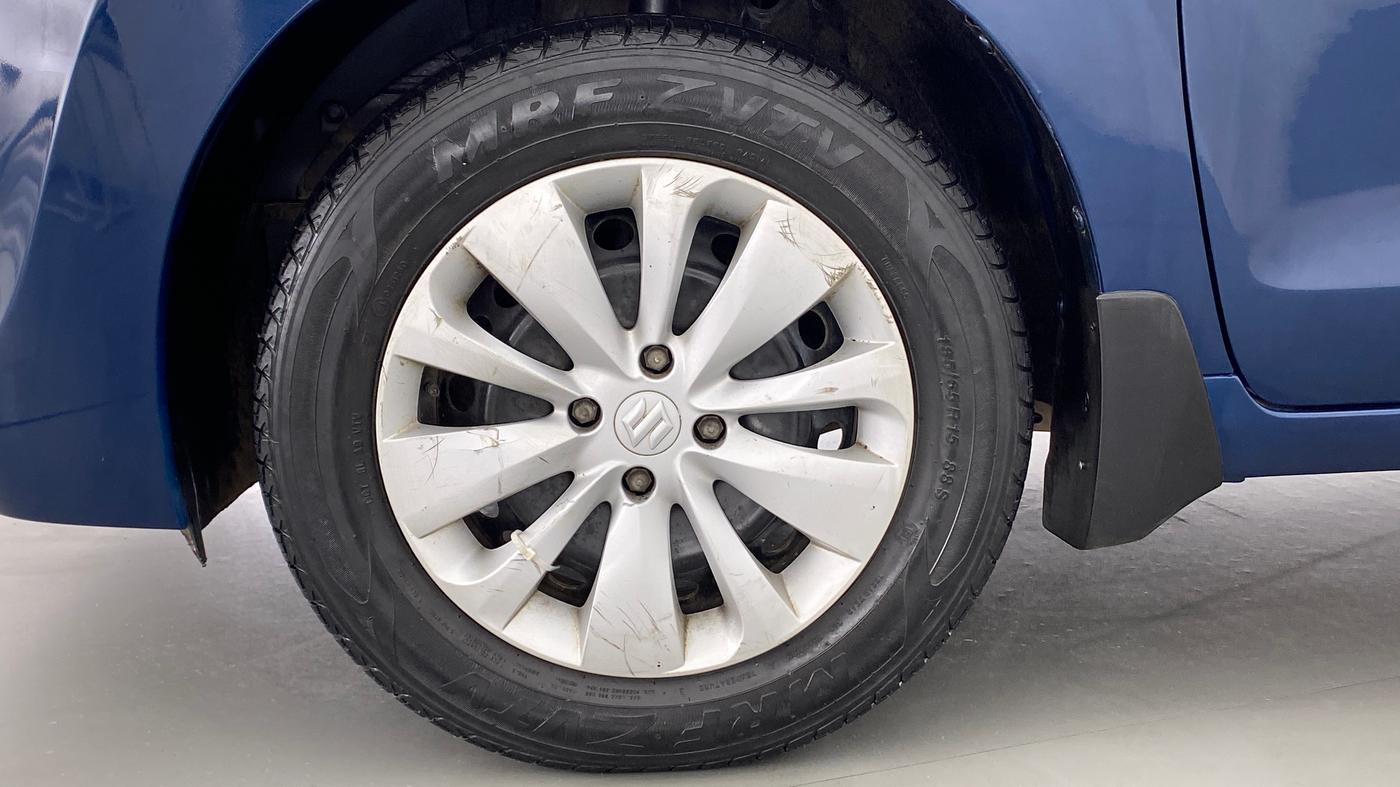 2017 Maruti Baleno DELTA 1.2 K12, Petrol, Manual, 62,192 km, Left Front Wheel