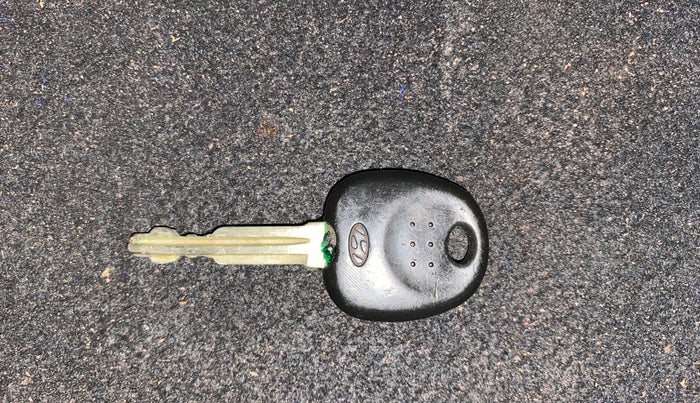 2013 Hyundai Eon MAGNA +, Petrol, Manual, 43,471 km, Key Close Up