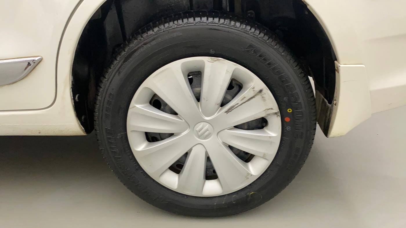 2016 Maruti Ertiga VXI CNG, CNG, Manual, 81,752 km, Left Rear Wheel