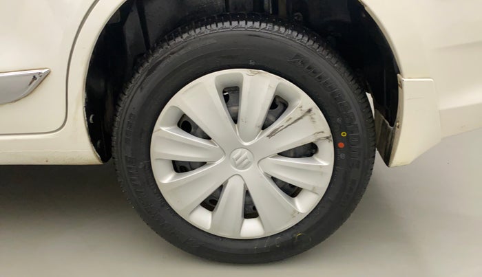 2016 Maruti Ertiga VXI CNG, CNG, Manual, 81,752 km, Left Rear Wheel