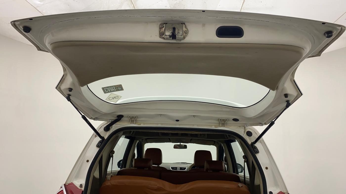 2016 Maruti Ertiga VXI CNG, CNG, Manual, 81,752 km, Boot Door Open