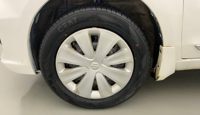 2016 Maruti Ertiga VXI CNG, CNG, Manual, 81,752 km, Left Front Wheel