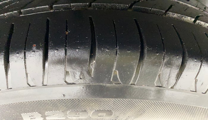 2018 Honda Jazz 1.2L I-VTEC V, Petrol, Manual, 71,811 km, Right Rear Tyre Tread