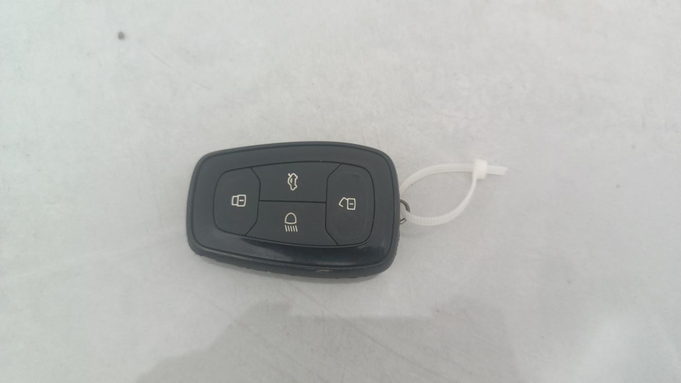 2021 Tata ALTROZ XZ PLUS DIESEL, Diesel, Manual, 45,025 km, Key Close Up