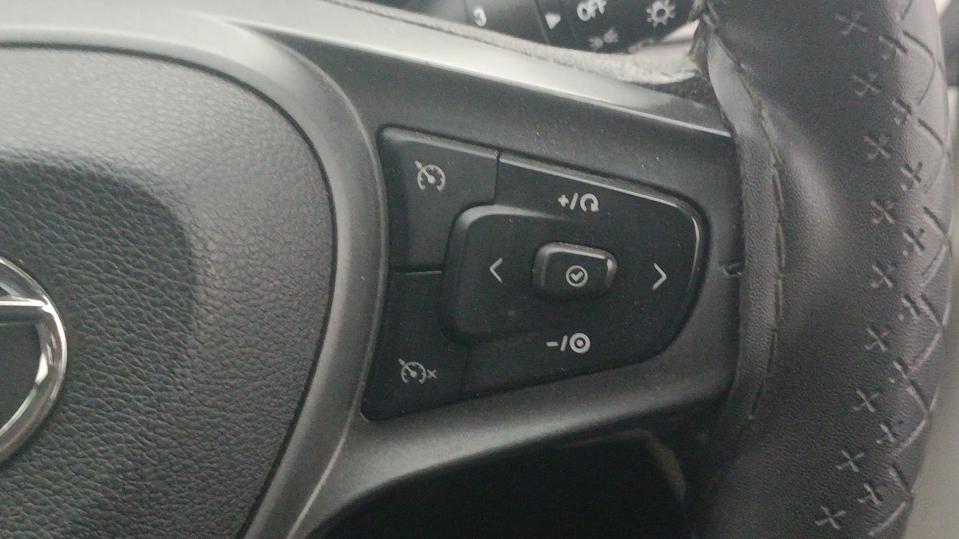 2021 Tata ALTROZ XZ PLUS DIESEL, Diesel, Manual, 45,025 km, Adaptive Cruise Control