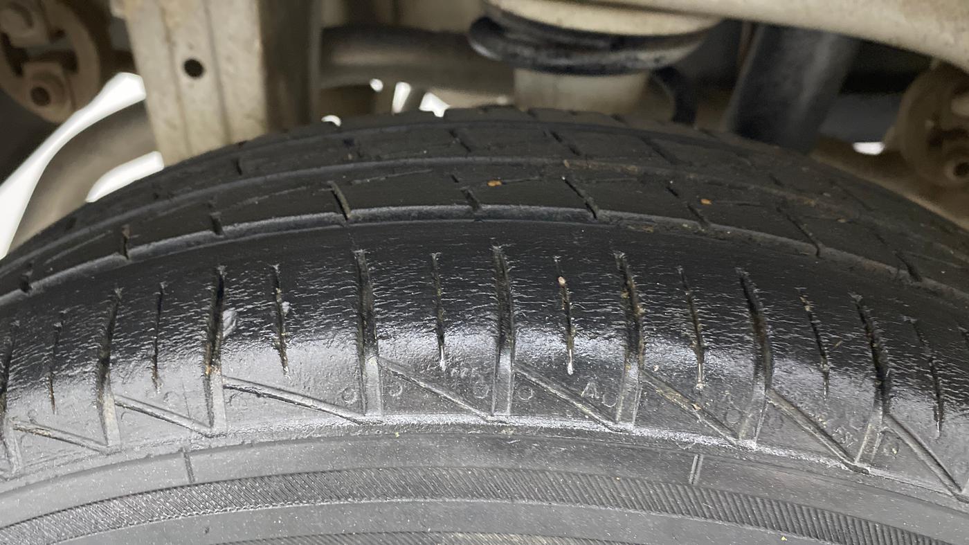 2021 Maruti Alto VXI, Petrol, Manual, 23,125 km, Right Rear Tyre Tread