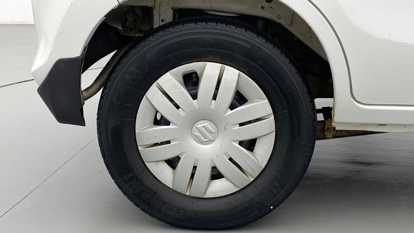 2021 Maruti Alto VXI, Petrol, Manual, 23,125 km, Right Rear Wheel