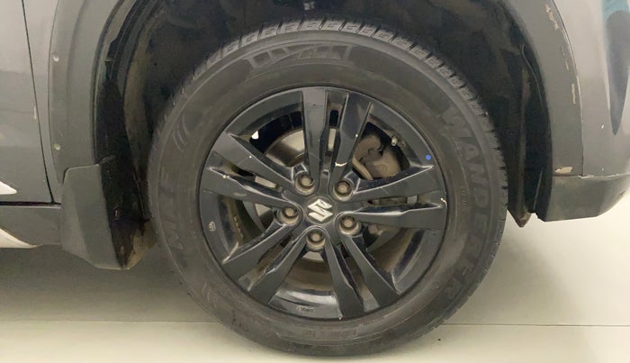 2018 Maruti Vitara Brezza ZDI PLUS AMT, Diesel, Automatic, 73,791 km, Right Front Wheel