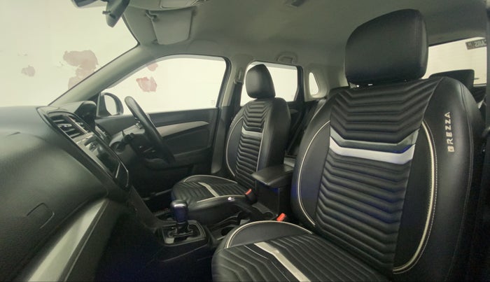 2018 Maruti Vitara Brezza ZDI PLUS AMT, Diesel, Automatic, 73,791 km, Right Side Front Door Cabin