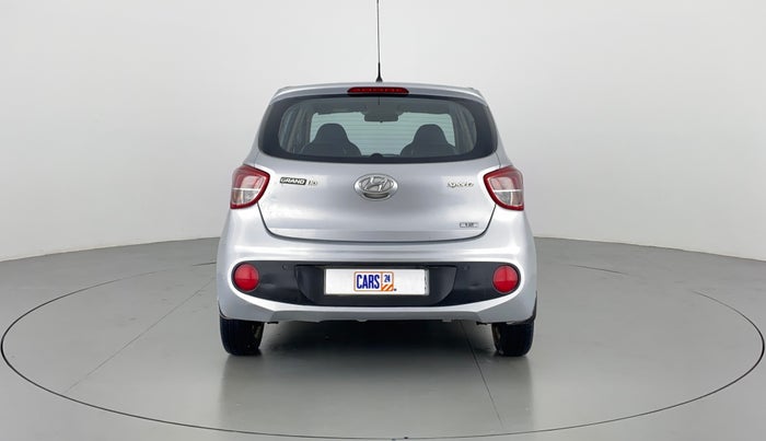 2017 Hyundai Grand i10 SPORTZ 1.2 KAPPA VTVT, Petrol, Manual, 70,951 km, Back/Rear