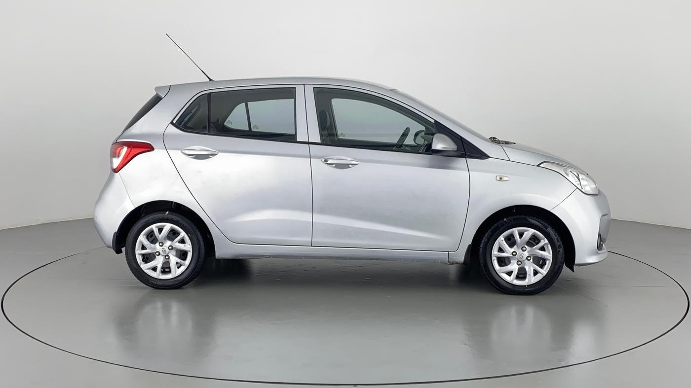 2017 Hyundai Grand i10 SPORTZ 1.2 KAPPA VTVT, Petrol, Manual, 70,951 km, Right Side View