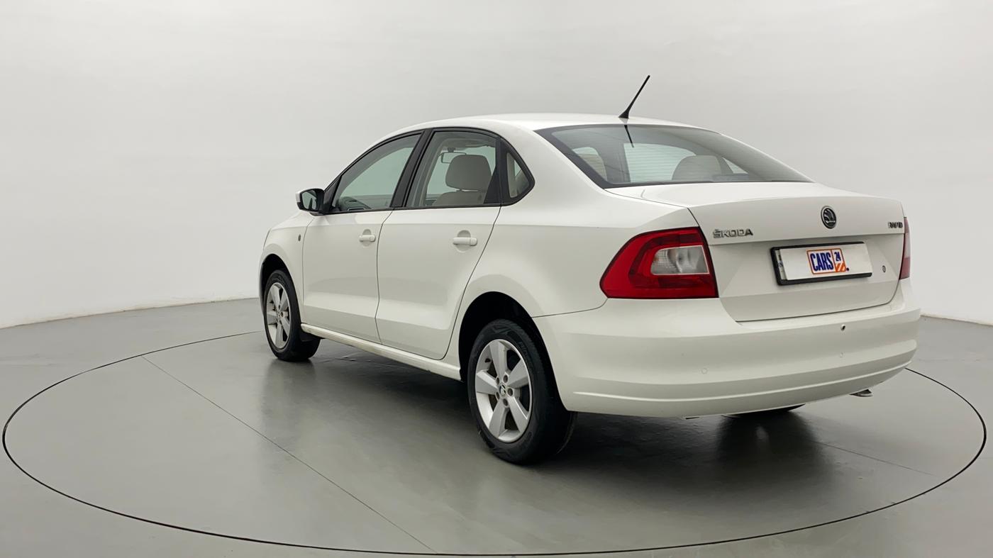 2015 Skoda Rapid ELEGANCE 1.6 MPFI AT, Petrol, Automatic, 30,141 km, Left Back Diagonal