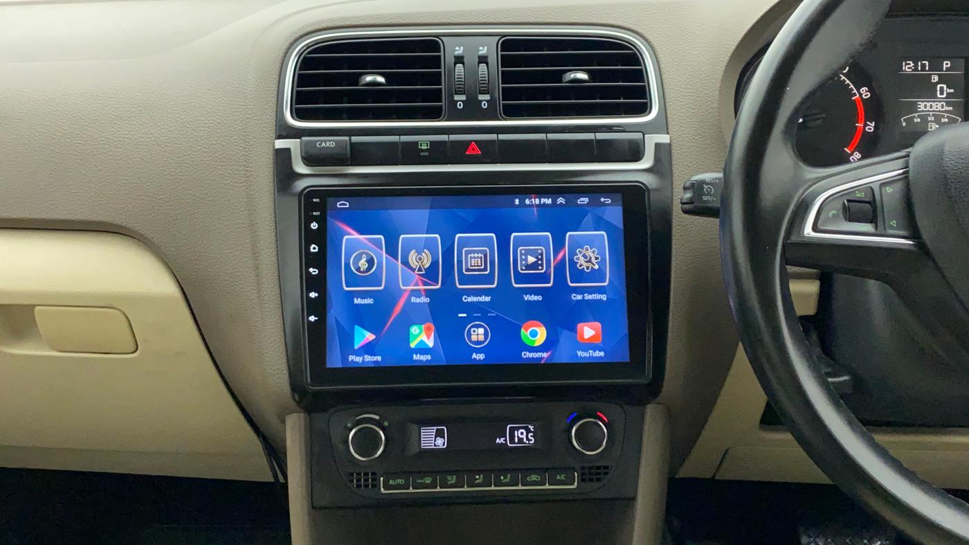 2015 Skoda Rapid ELEGANCE 1.6 MPFI AT, Petrol, Automatic, 30,141 km, Air Conditioner