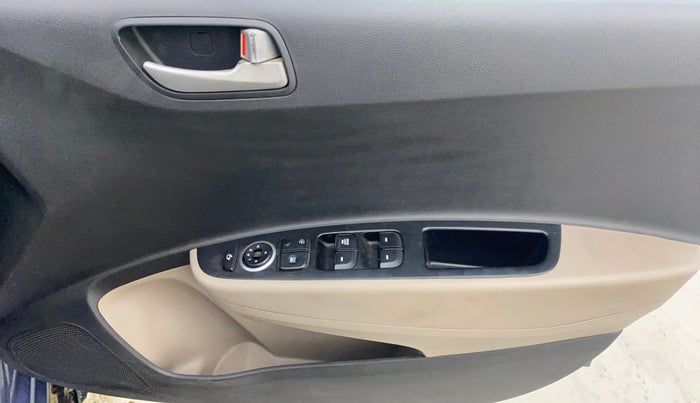 2015 Hyundai Grand i10 ASTA (O) 1.2 KAPPA VTVT, Petrol, Manual, 68,680 km, Driver Side Door Panels Control