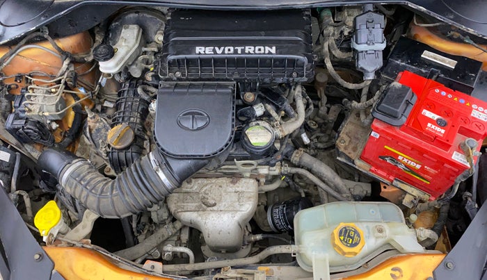 2016 Tata Tiago XZ PETROL, Petrol, Manual, 35,560 km, Engine View