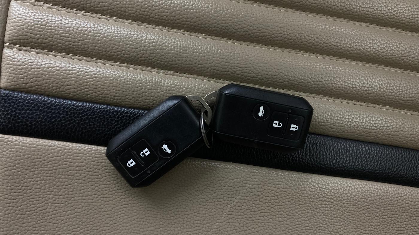 2022 Maruti Dzire ZXI Plus AMT, Petrol, Automatic, 52,232 km, Key Close Up