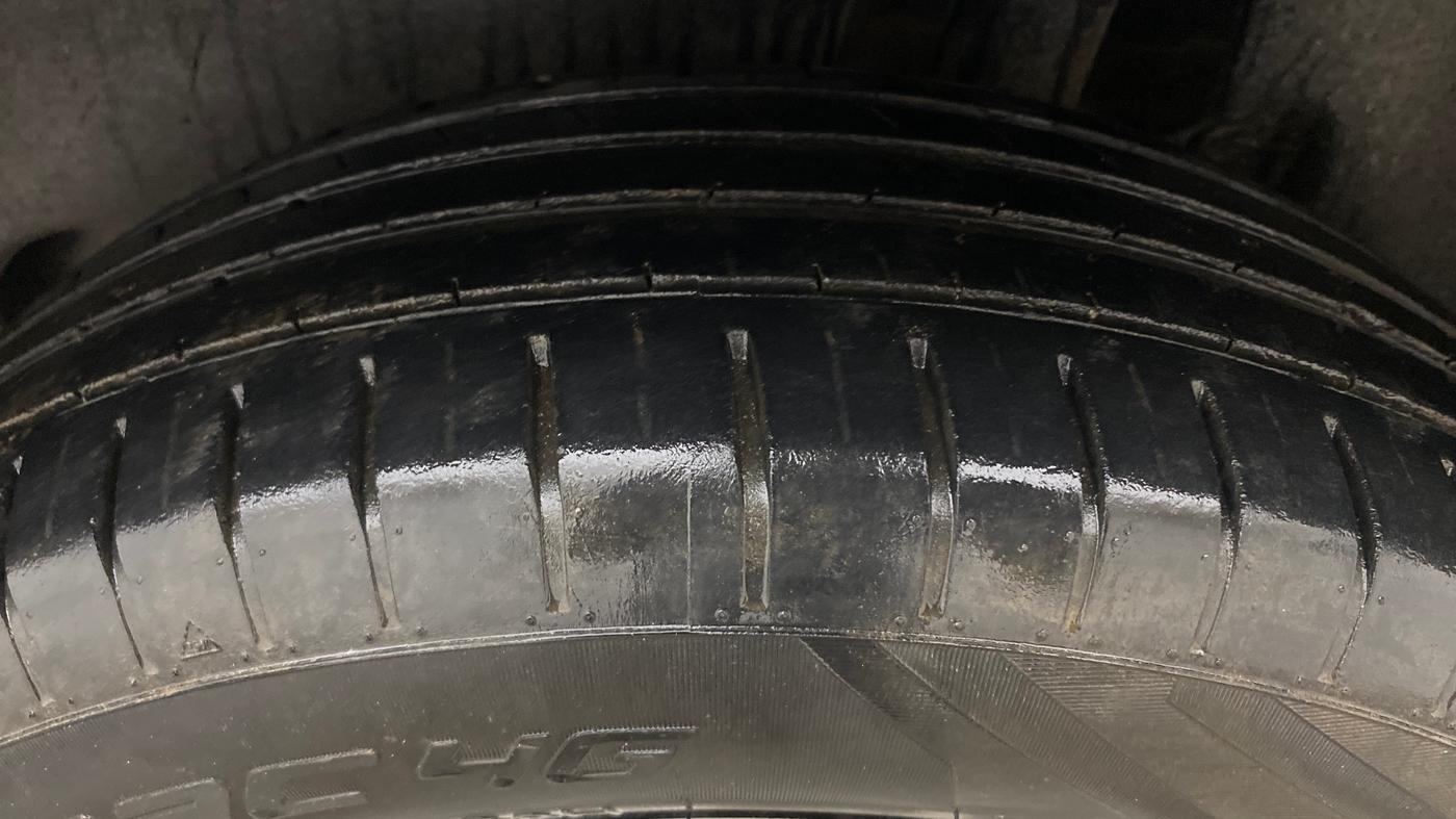 2022 Maruti Dzire ZXI Plus AMT, Petrol, Automatic, 52,232 km, Left Rear Tyre Tread