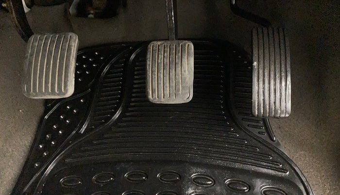 2012 Hyundai i10 MAGNA 1.2, Petrol, Manual, 52,892 km, Pedals